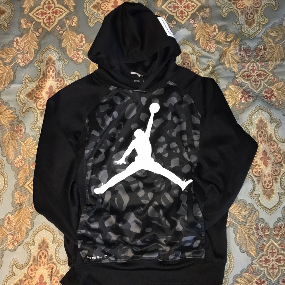 Nike Therma-Fit hoodie